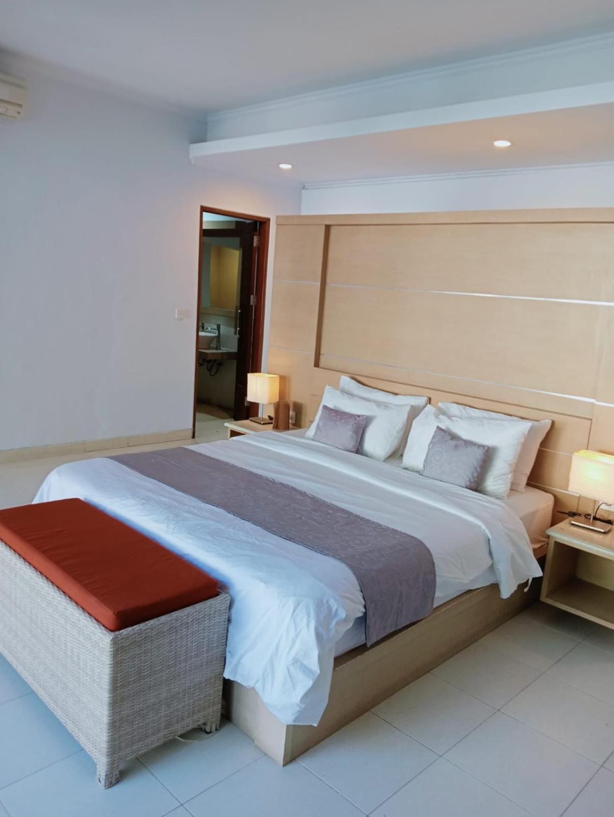 Glisten Up Villa Beach Side Sanur! ภายนอก รูปภาพ